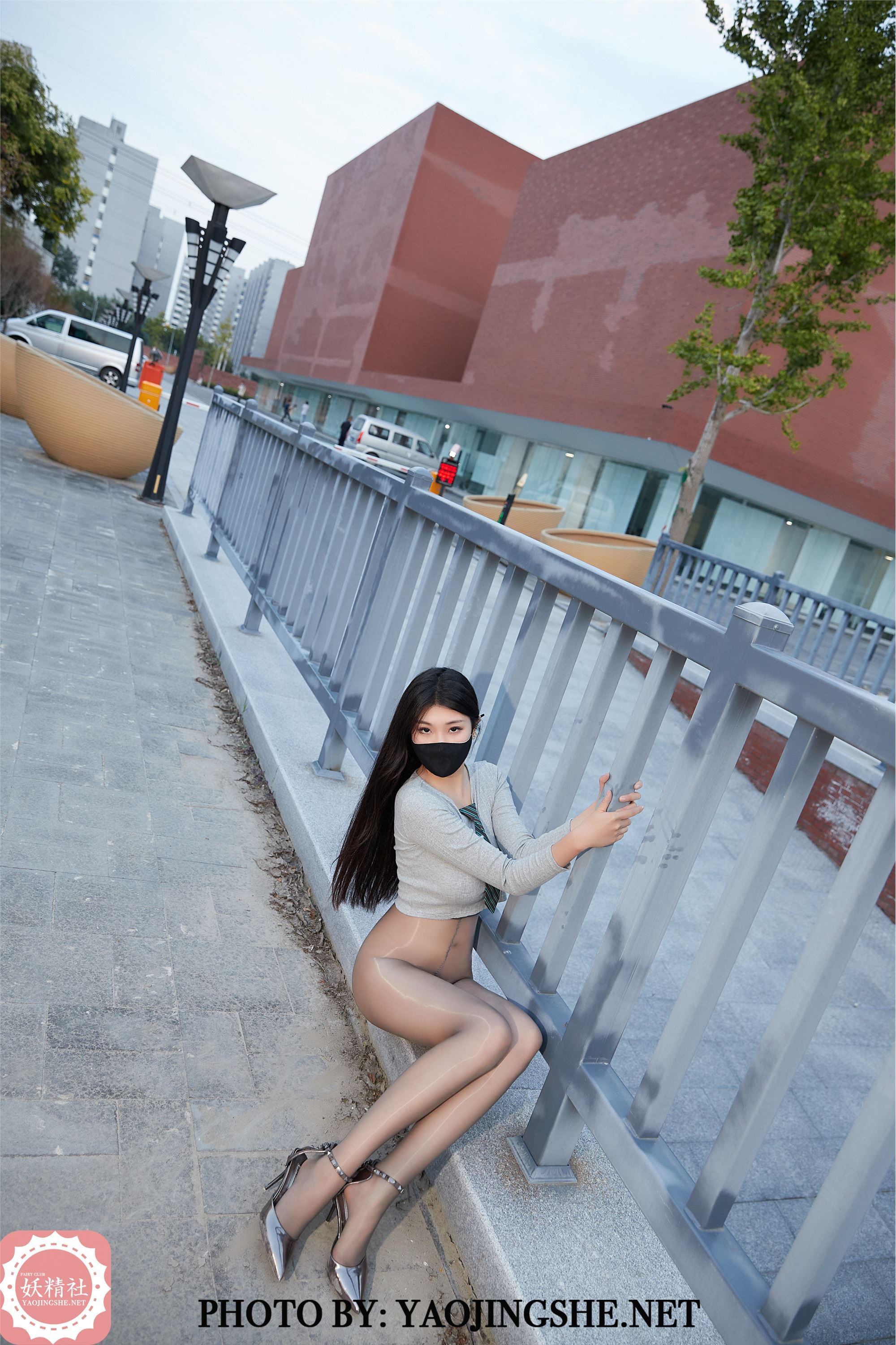 妖精社  2020.12.16 T2044《下班路上》苏伟